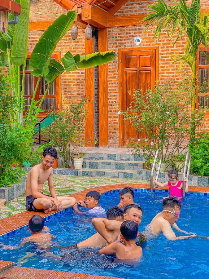 Cosiana Homestay Ninh Binh Bagian luar foto